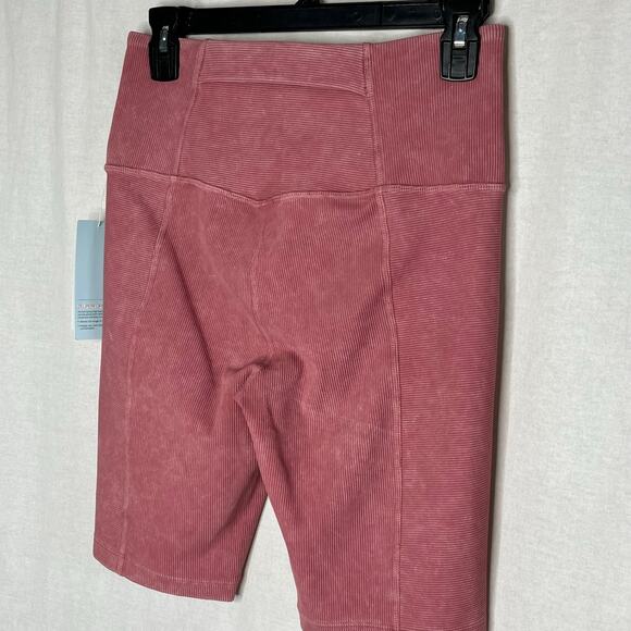 Zella NEW Pink Snow Wash Ribbed Bike Shorts‎ Medium - Picture 4 of 10